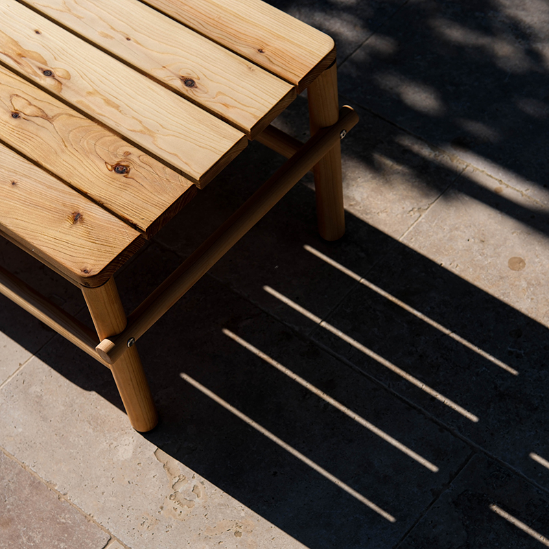 Une table, deux plateaux, plein de possibilités.